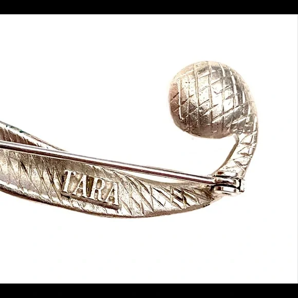 Vintage TARA 1950s Brooch Earrings Set Silver Pear Demi Parure - Picture 5 of 5